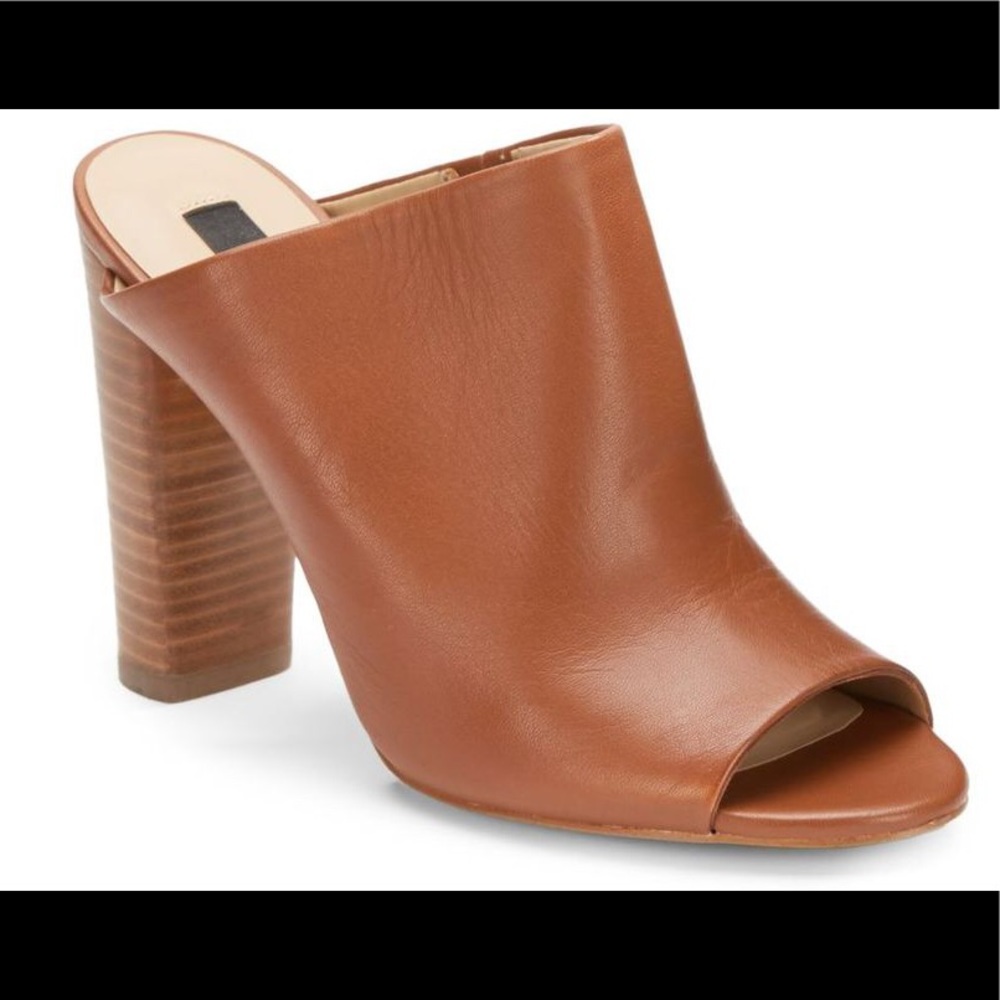 ❗️PRICE DROP❗️Saks Fifth Avenue Peep-Toe Mules